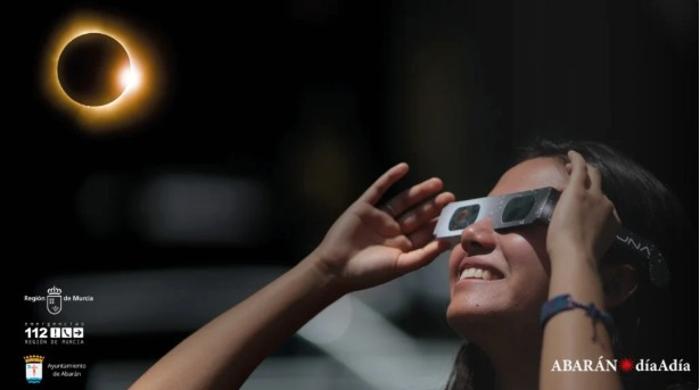ECLIPSE SOLAR DESDE ABAR�N