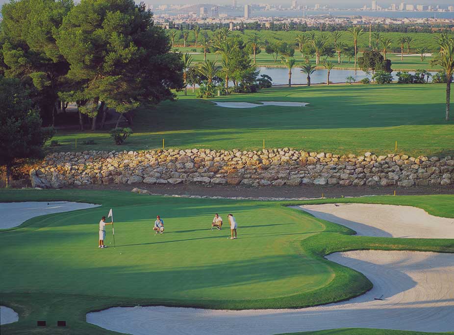 �Y si jugamos al golf?