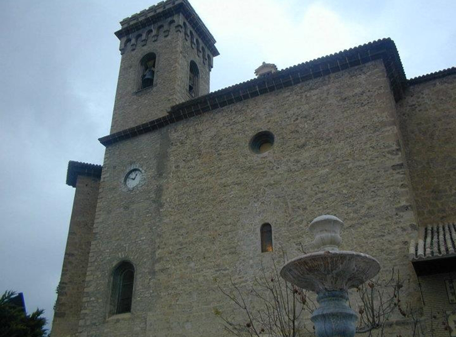 CON VISTAS AL VALLE