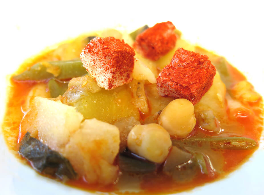<i>OLLA GITANA</i>