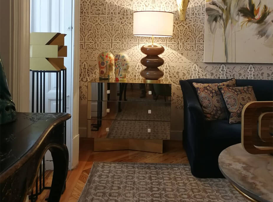FURNITURE CITY